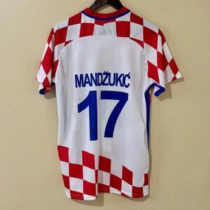 Mario #17 Croatia Hrvatska 2016 2017 Soccer Jersey Men s Size L